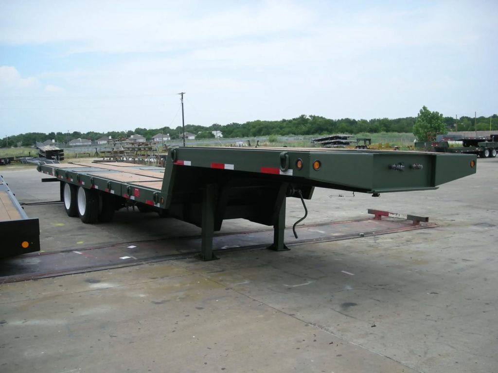 Interstate G44TDL gooseneck trailer